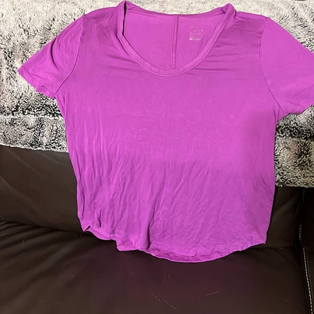 Women’s small shirt rayon spandex